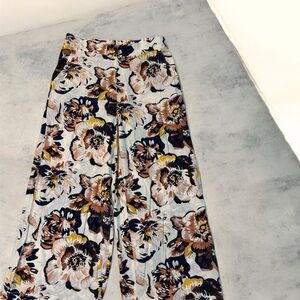 T Tahari Floral Wide Leg Jeans - Multicolor for womens , size medium